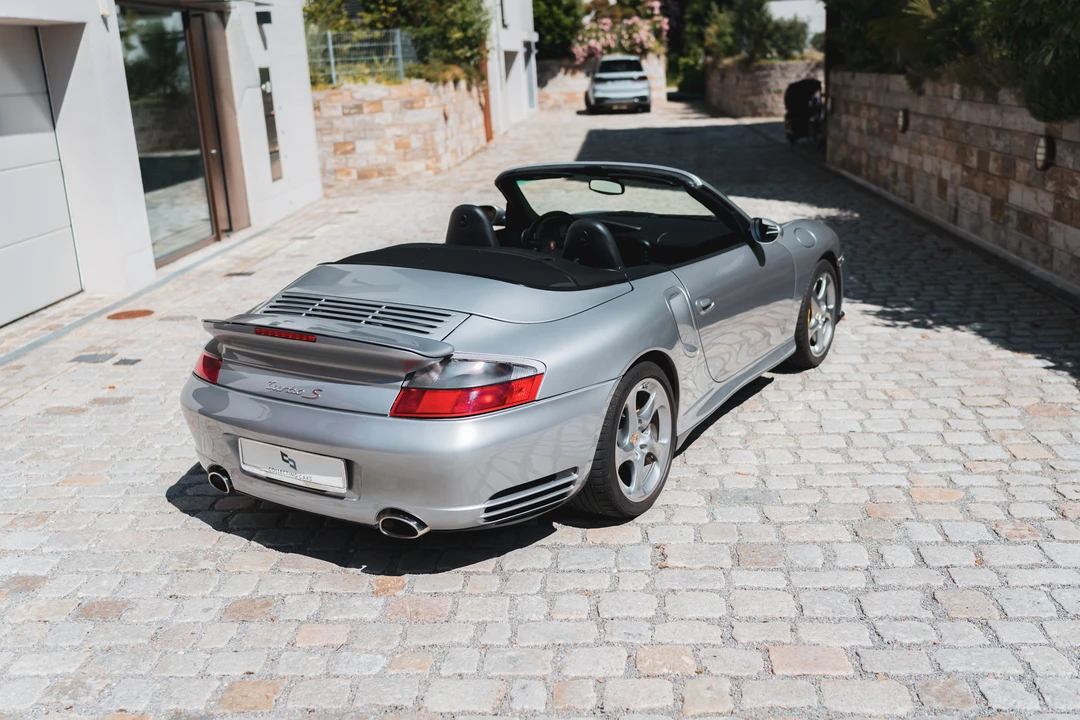 2005 Porsche 996 Turbo - Image 14 of 31