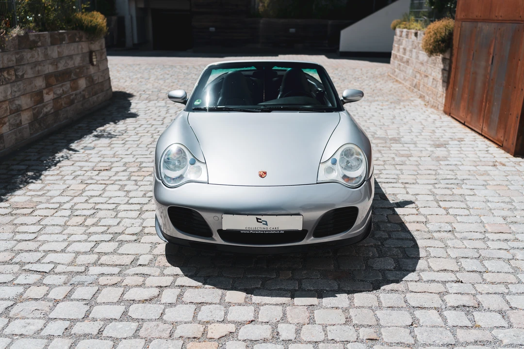 2005 Porsche 996 Turbo - Image 8 of 31