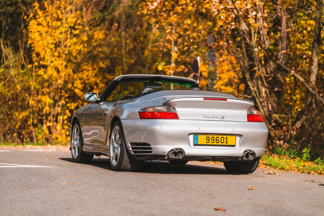 2005 Porsche 996 Turbo - Image 7 of 31