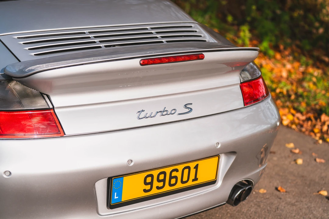 2005 Porsche 996 Turbo - Image 26 of 31
