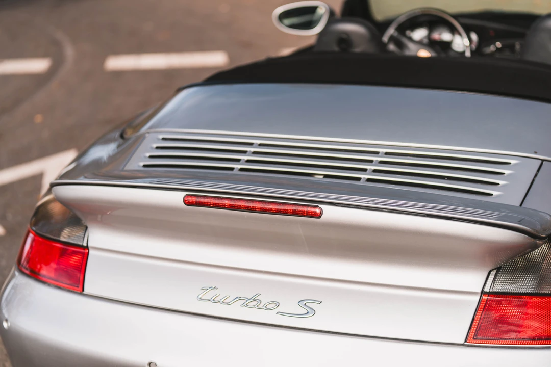 2005 Porsche 996 Turbo - Image 28 of 31