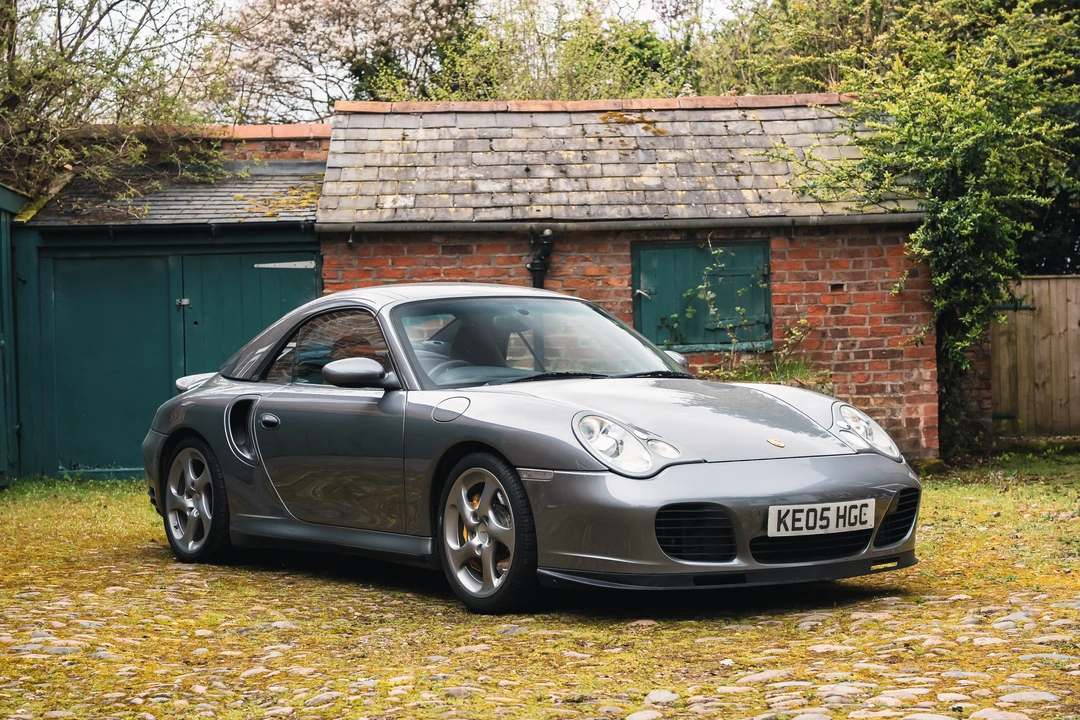 2005 Porsche 996 Turbo - Image 25 of 31