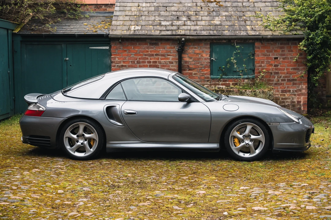 2005 Porsche 996 Turbo - Image 11 of 31