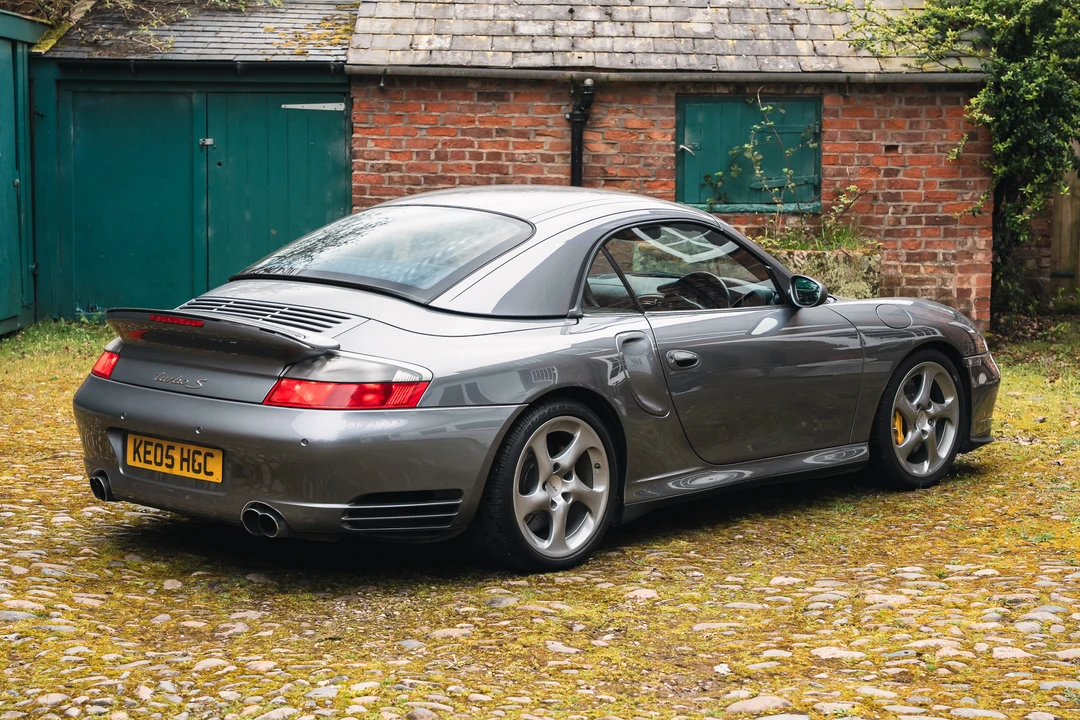 2005 Porsche 996 Turbo - Image 12 of 31