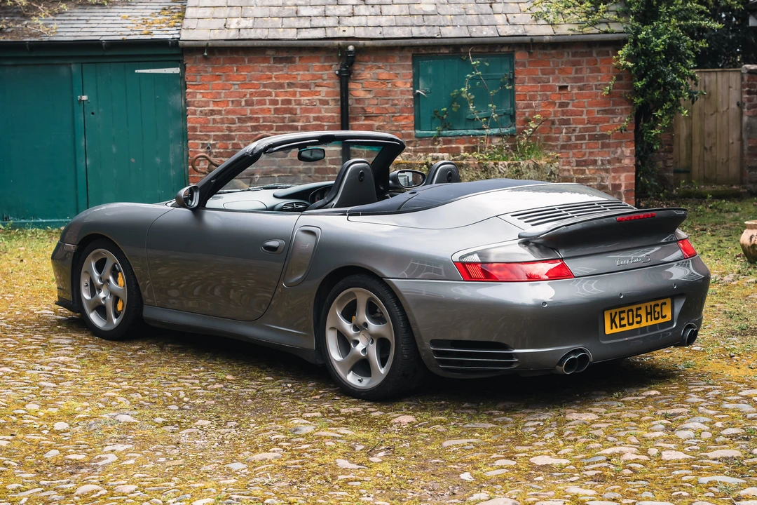 2005 Porsche 996 Turbo - Image 14 of 31