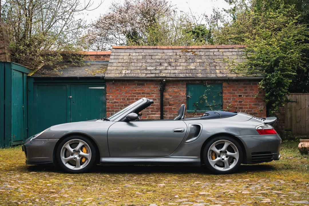 2005 Porsche 996 Turbo - Image 30 of 31