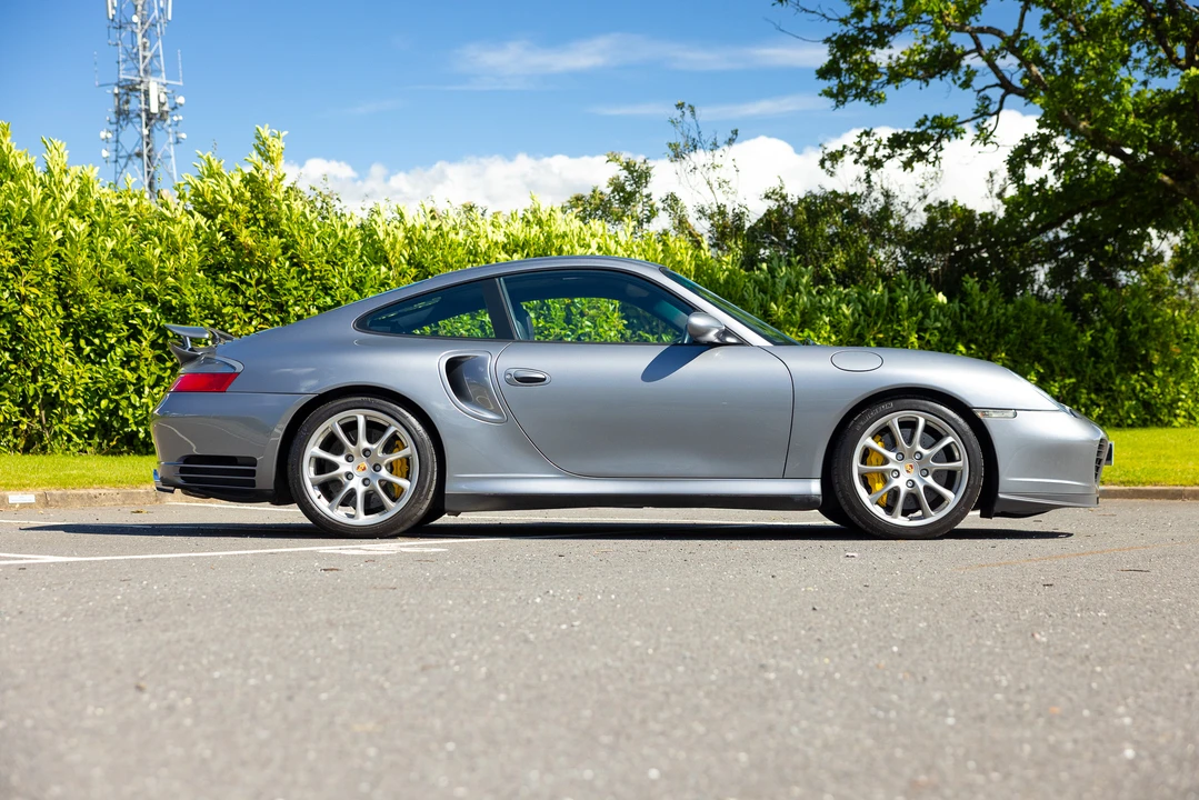 2005 Porsche 996 Turbo - Image 8 of 31