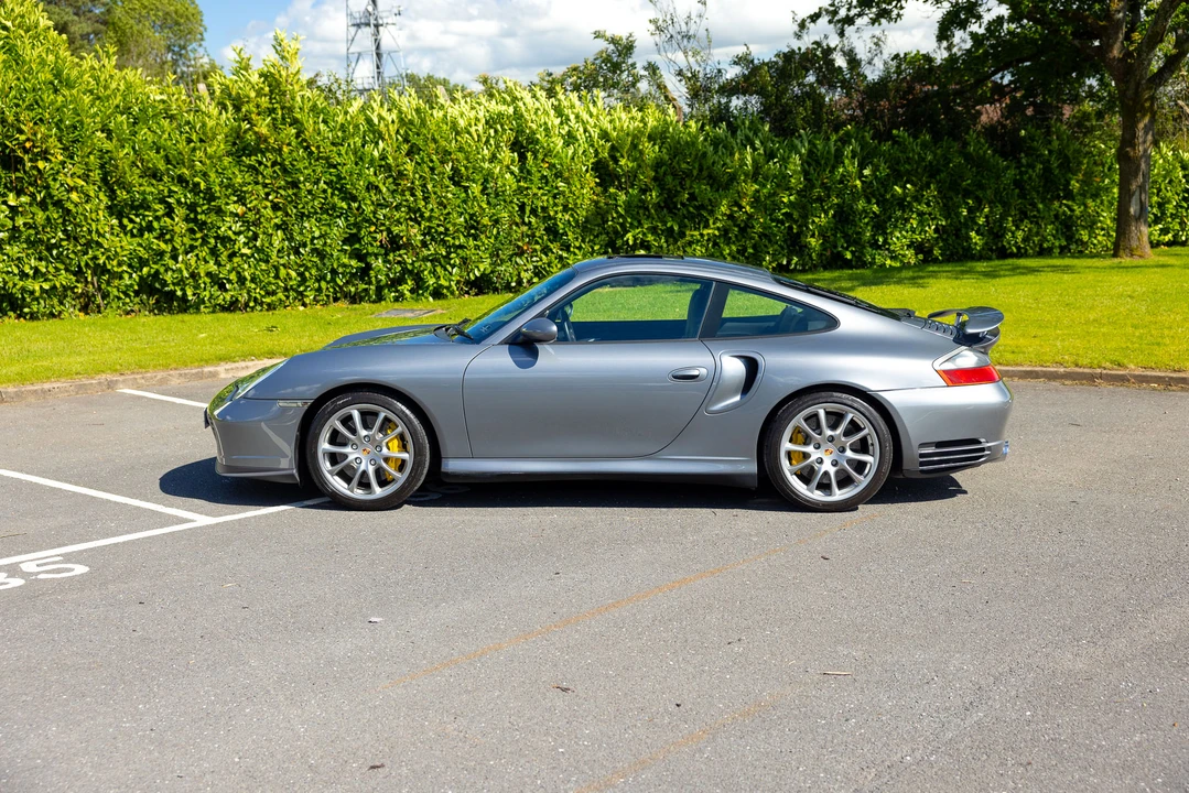 2005 Porsche 996 Turbo - Image 12 of 31