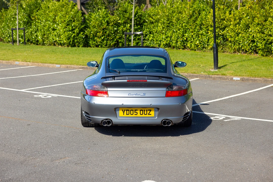 2005 Porsche 996 Turbo - Image 14 of 31