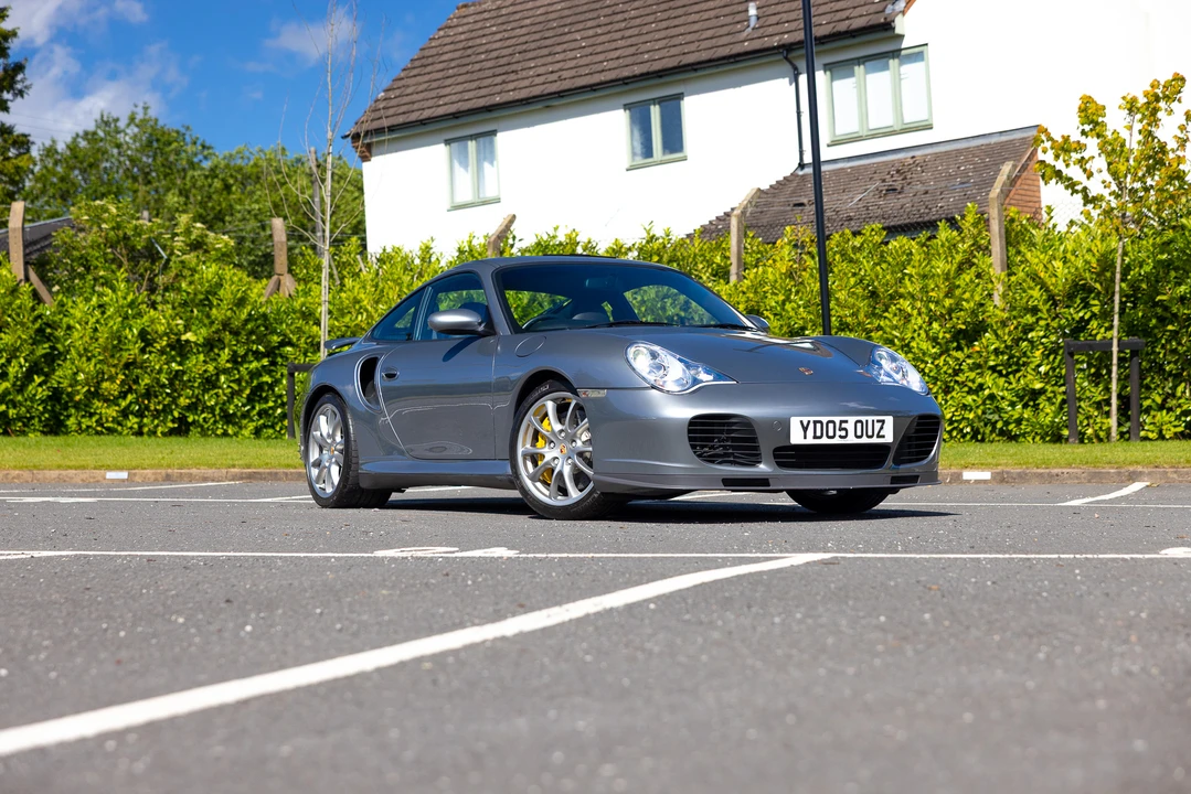 2005 Porsche 996 Turbo - Image 9 of 31