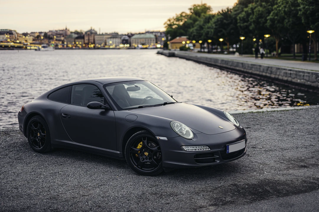 2006 Porsche 997 Carrera 4 - Image 11 of 31