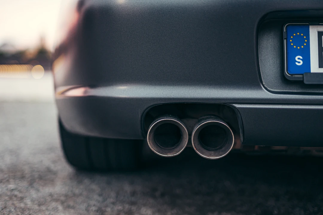 2006 Porsche 997 Carrera 4 - Image 17 of 31