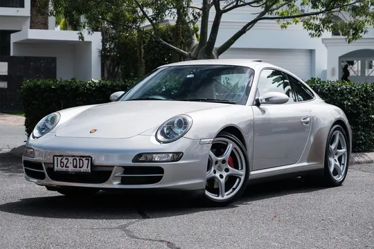 2005 Porsche 911 Carrera 4S