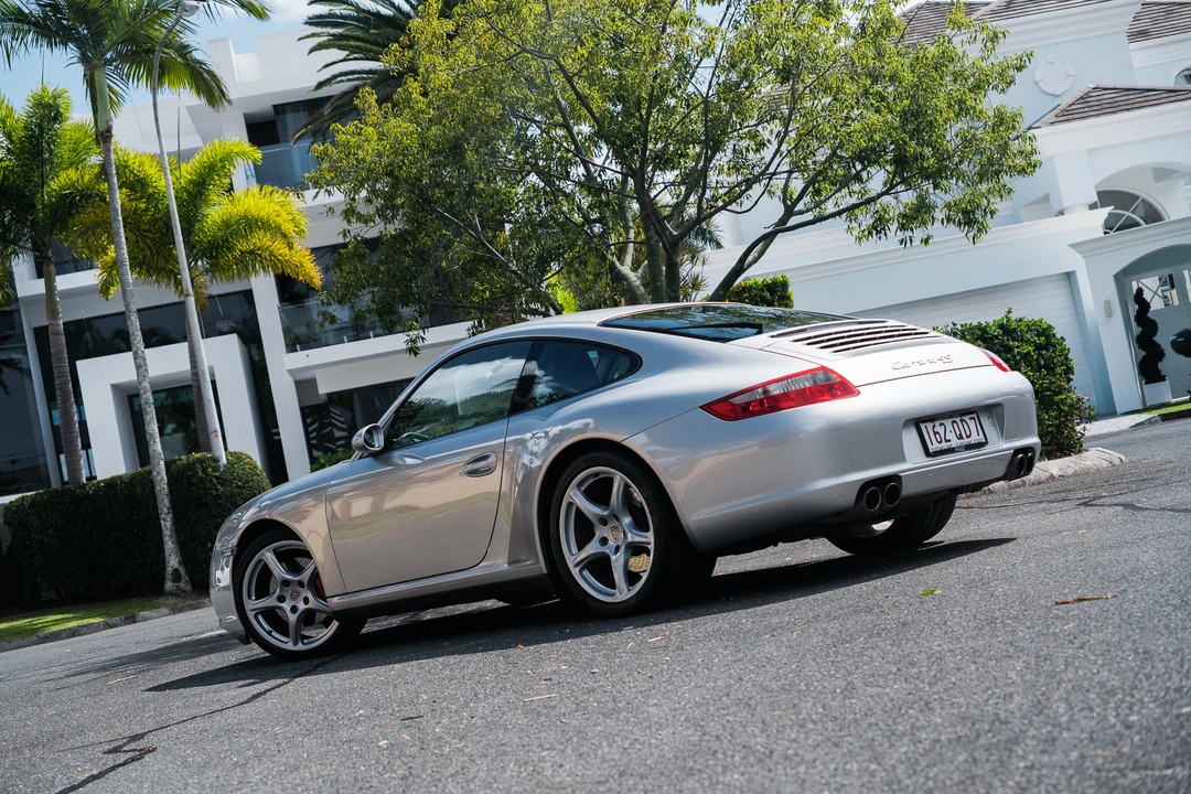 2005 Porsche 997 Carrera 4S - Image 17 of 31