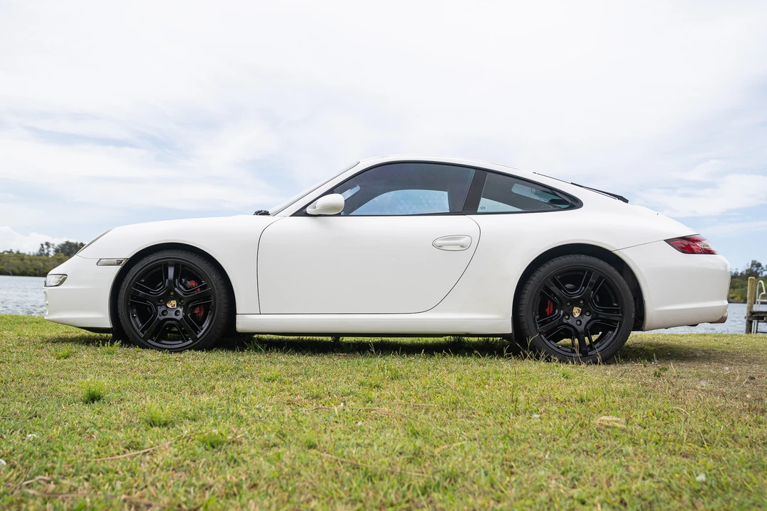 2005 Porsche 997 Carrera - Image 4 of 31