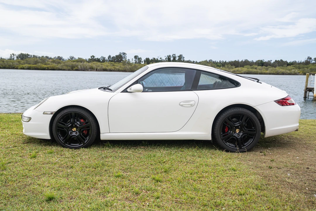 2005 Porsche 997 Carrera - Image 12 of 31