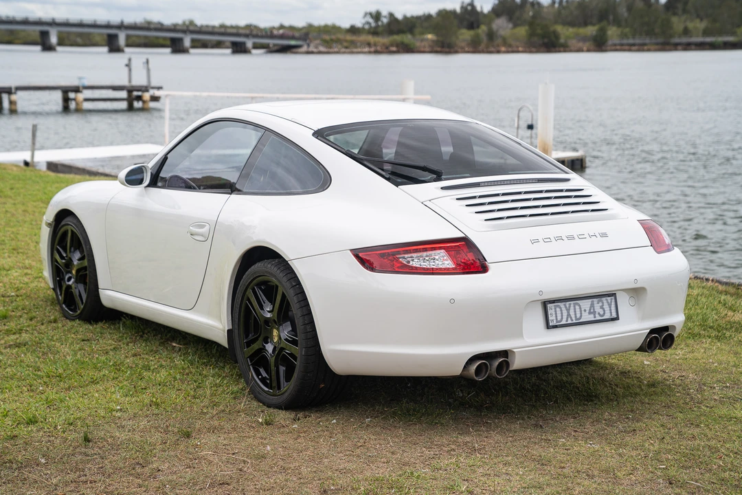 2005 Porsche 997 Carrera - Image 13 of 31