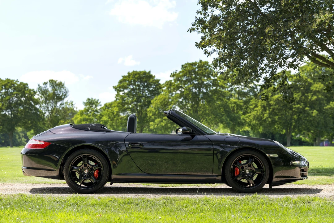 2005 Porsche 997 Carrera S - Image 4 of 31