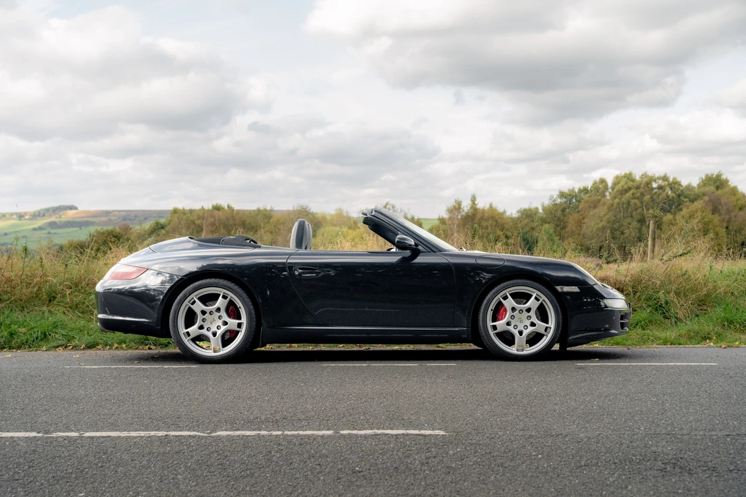 2005 Porsche 997 Carrera S - Image 8 of 31