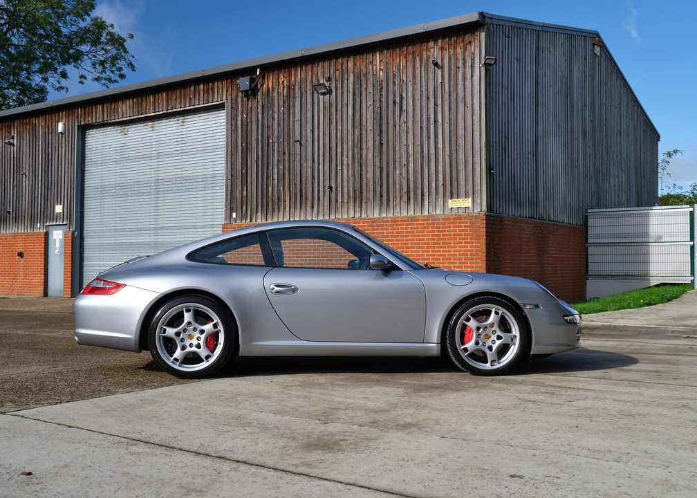 2005 Porsche 997 Carrera S - Image 8 of 31