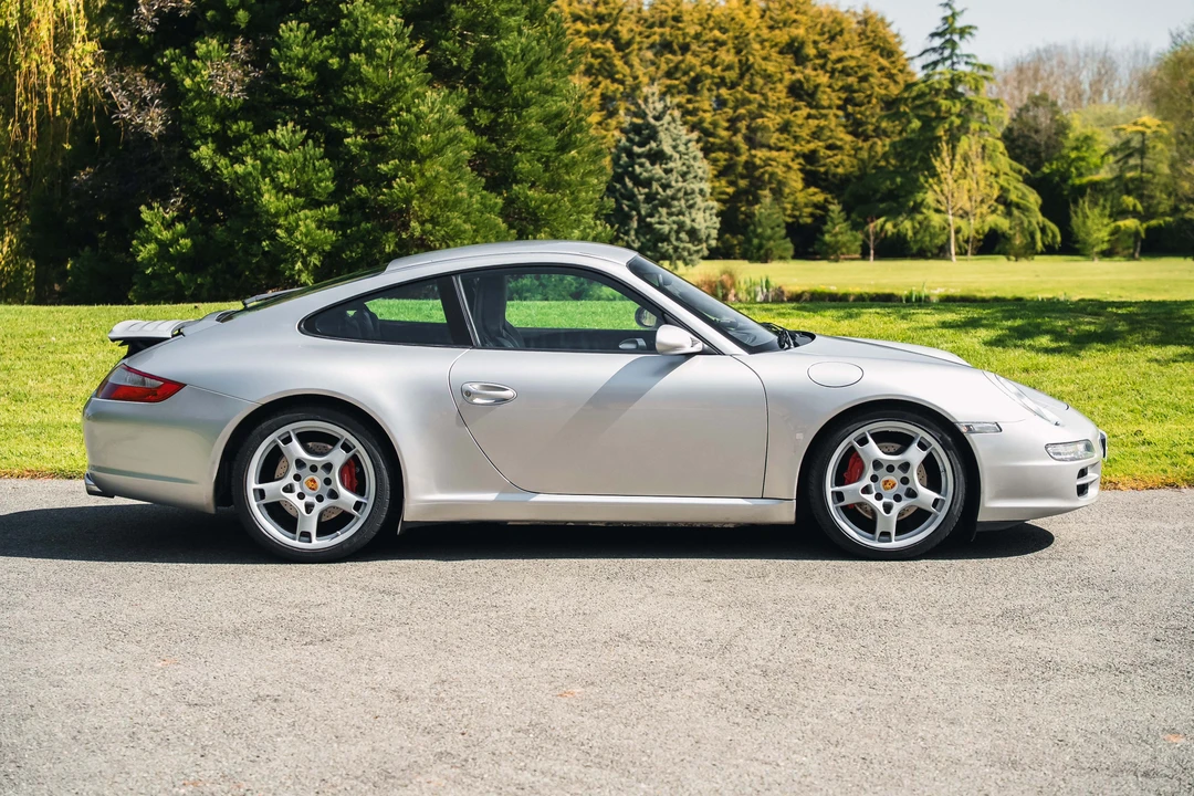 2005 Porsche 997 Carrera S - Image 8 of 31