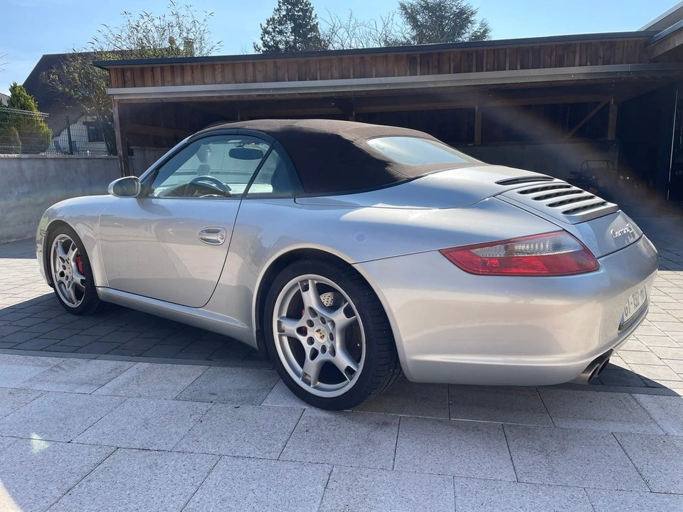 2005 Porsche 997 Carrera S - Image 14 of 31