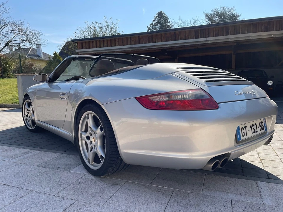 2005 Porsche 997 Carrera S - Image 9 of 31
