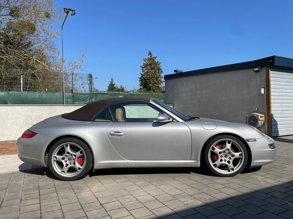 2005 Porsche 997 Carrera S - Image 13 of 31