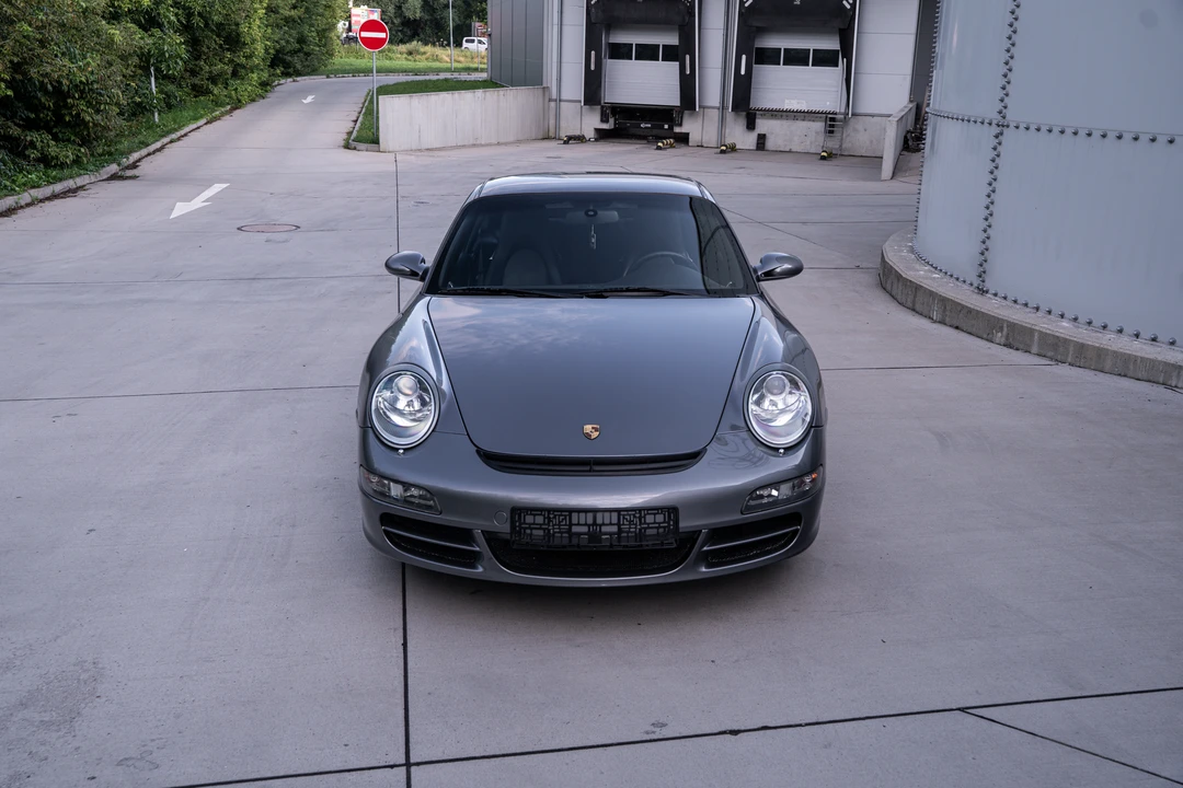 2005 Porsche 997 Carrera S - Image 10 of 31