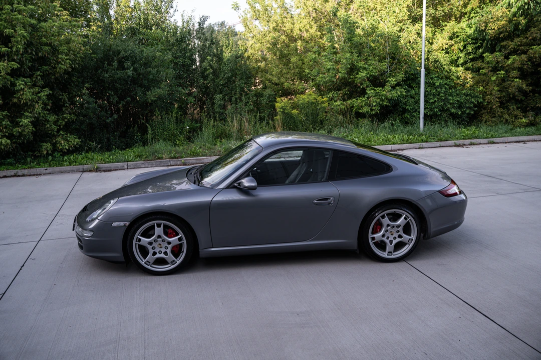 2005 Porsche 997 Carrera S - Image 16 of 31