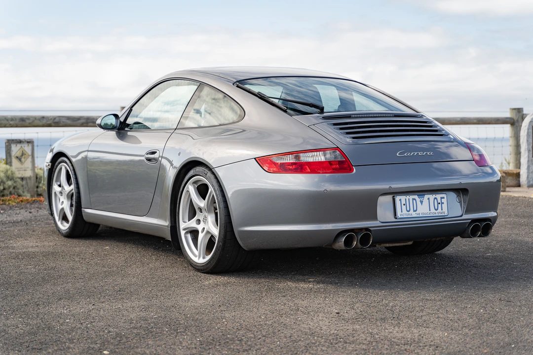 2005 Porsche 997 Carrera - Image 14 of 31