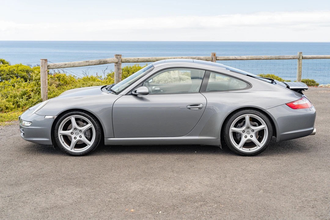 2005 Porsche 997 Carrera - Image 13 of 31