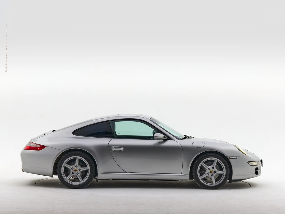 2005 Porsche 997 Carrera - Image 8 of 31