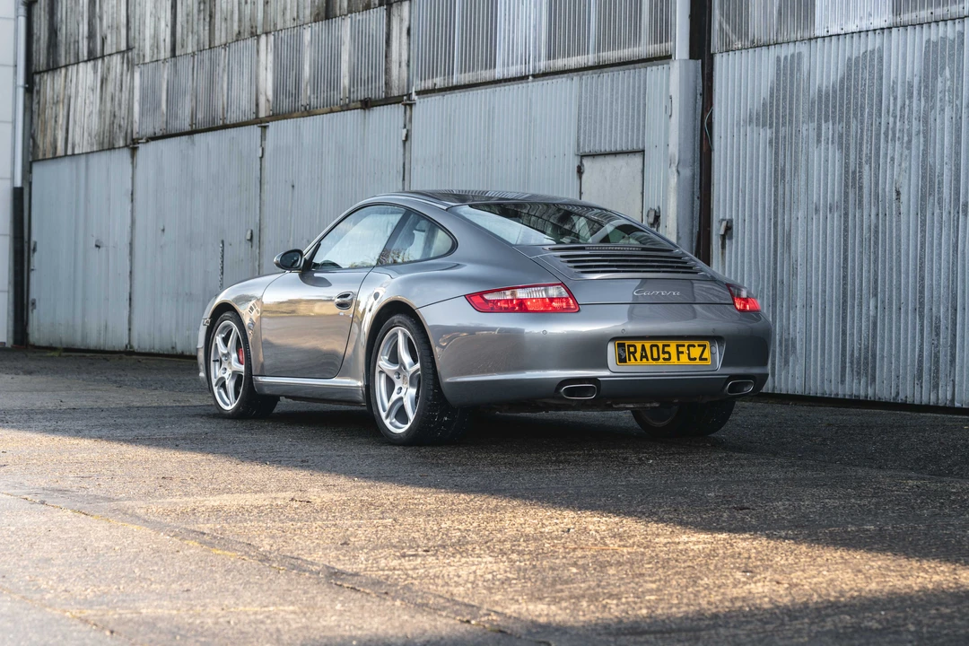 2005 Porsche 997 Carrera - Image 7 of 31