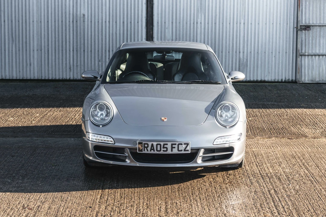 2005 Porsche 997 Carrera - Image 10 of 31