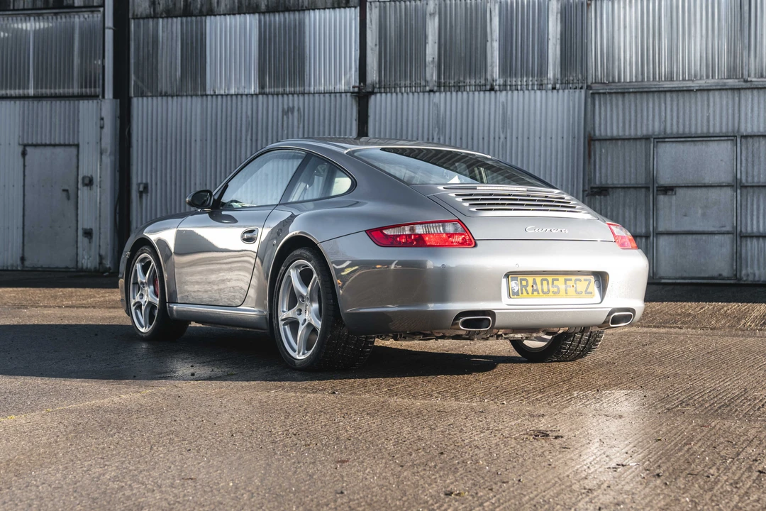 2005 Porsche 997 Carrera - Image 15 of 31