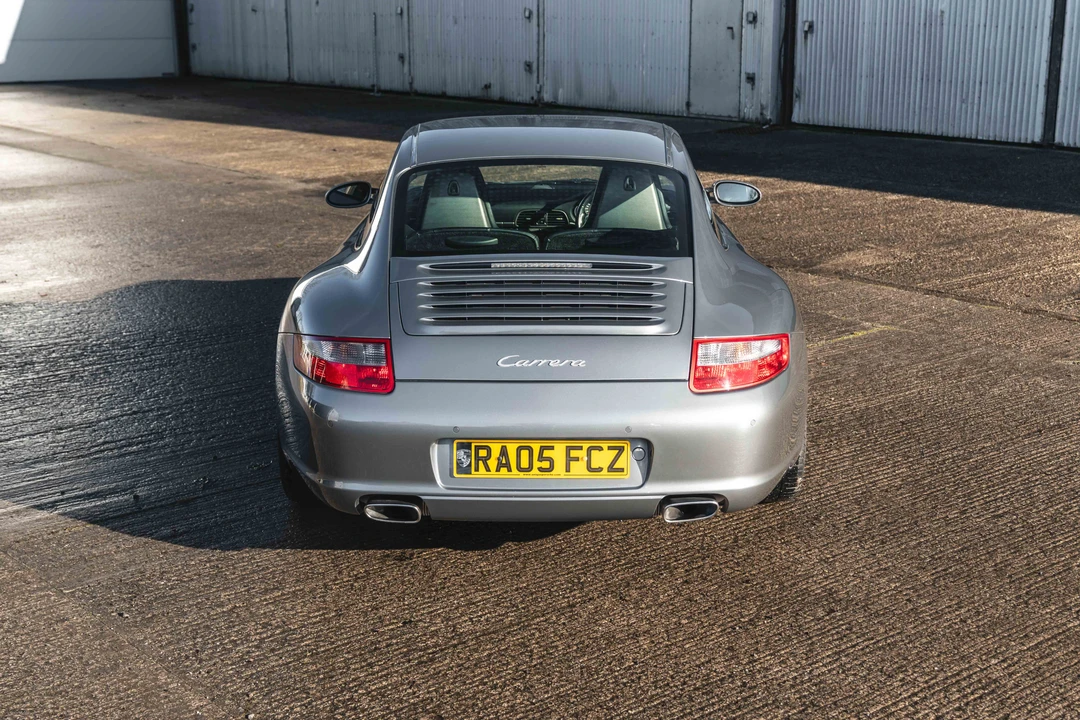 2005 Porsche 997 Carrera - Image 18 of 31