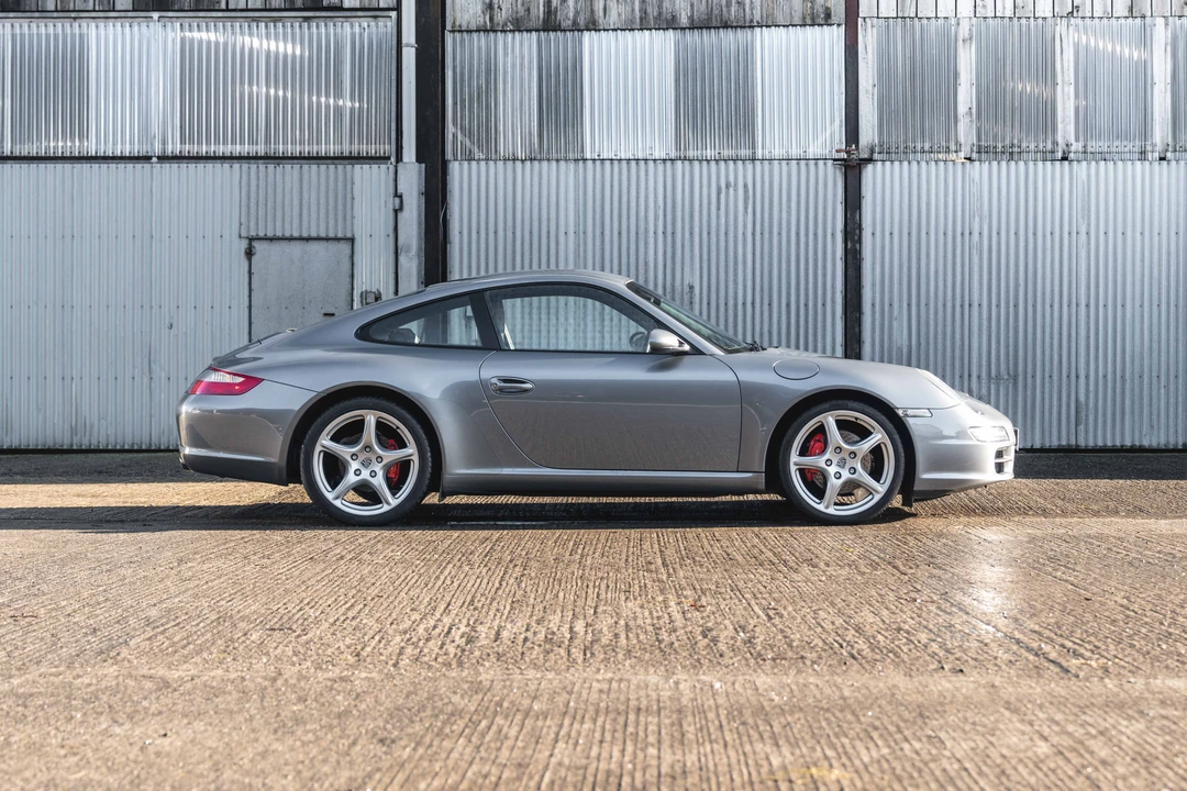 2005 Porsche 997 Carrera - Image 4 of 31