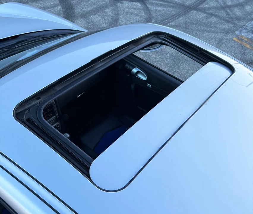 2005 Porsche 997 Carrera - Image 19 of 31