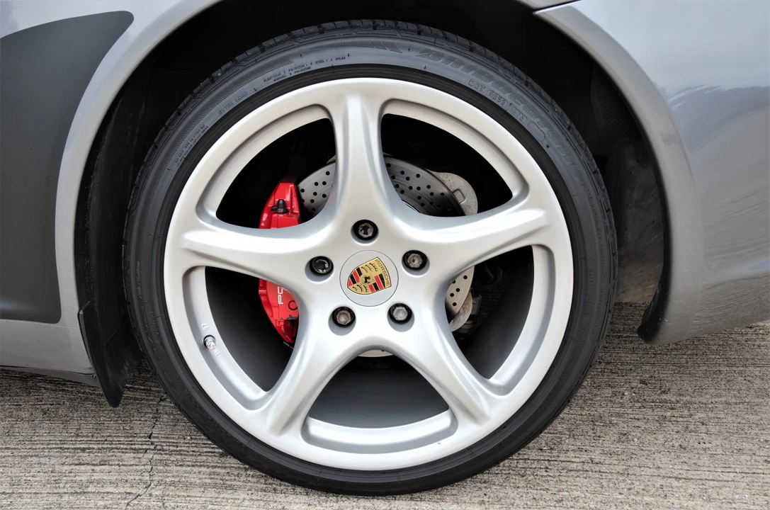 2005 Porsche 997 Carrera - Image 6 of 28