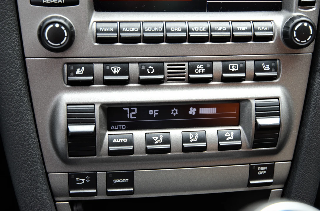 2005 Porsche 997 Carrera - Image 27 of 28