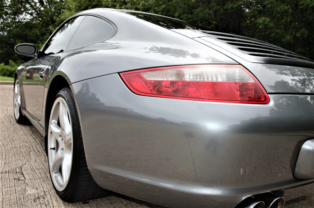 2005 Porsche 997 Carrera - Image 5 of 28