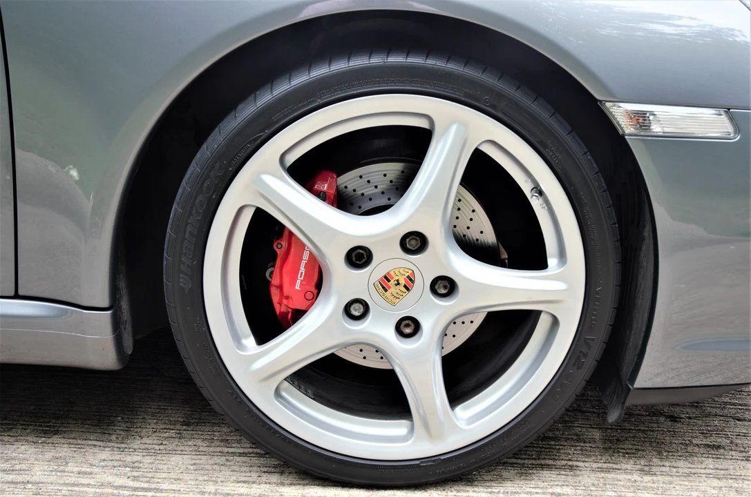 2005 Porsche 997 Carrera - Image 8 of 28