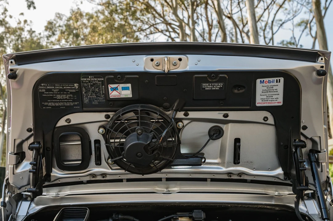 2005 Porsche 997 Carrera - Image 18 of 31