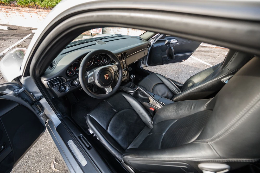 2005 Porsche 997 Carrera - Image 2 of 31