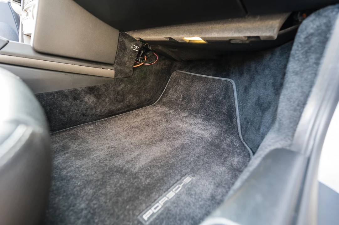 2005 Porsche 997 Carrera - Image 10 of 31