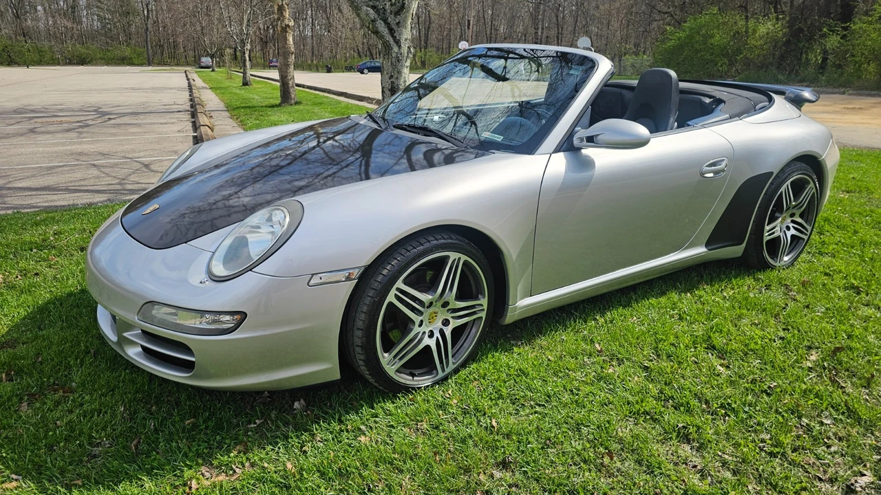 2005 Porsche 997 Carrera - Image 9 of 17