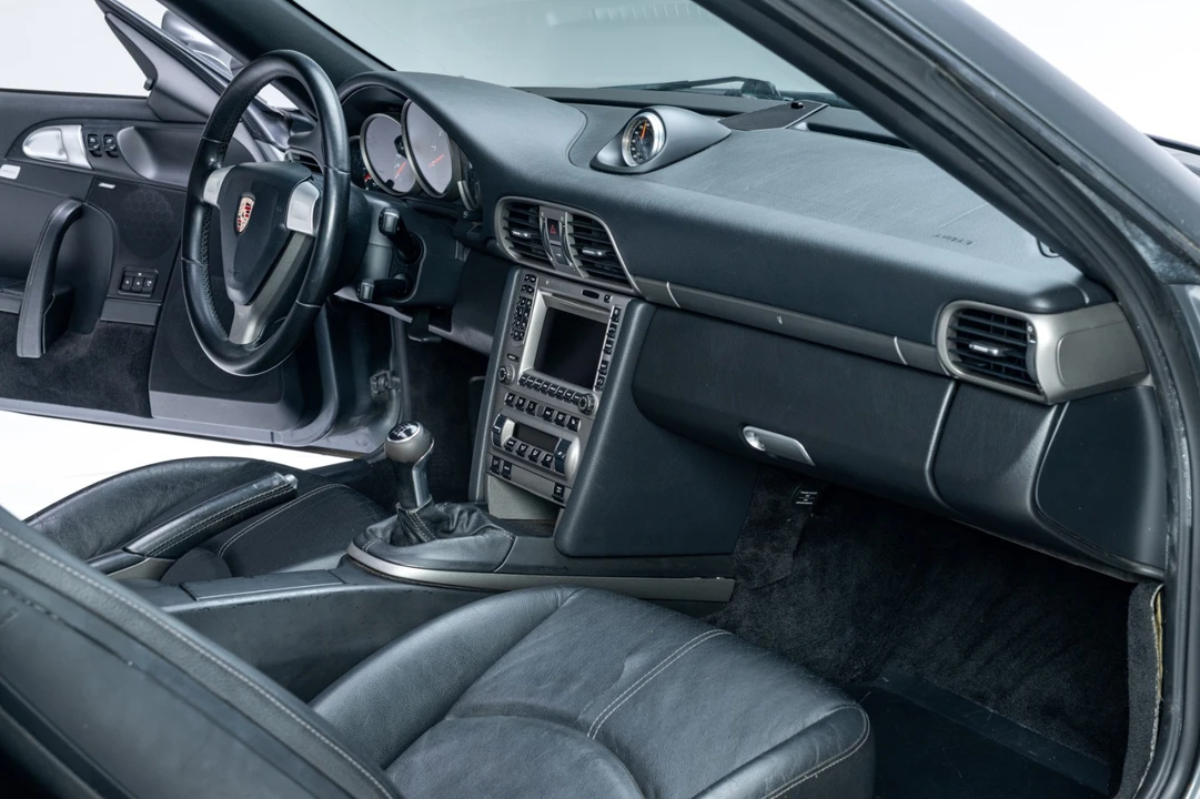 2005 Porsche 997 Carrera - Image 18 of 31
