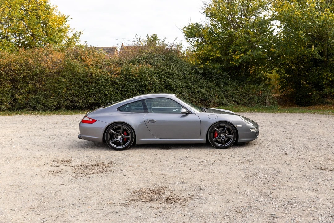 2005 Porsche 996 Carrera - Image 16 of 30