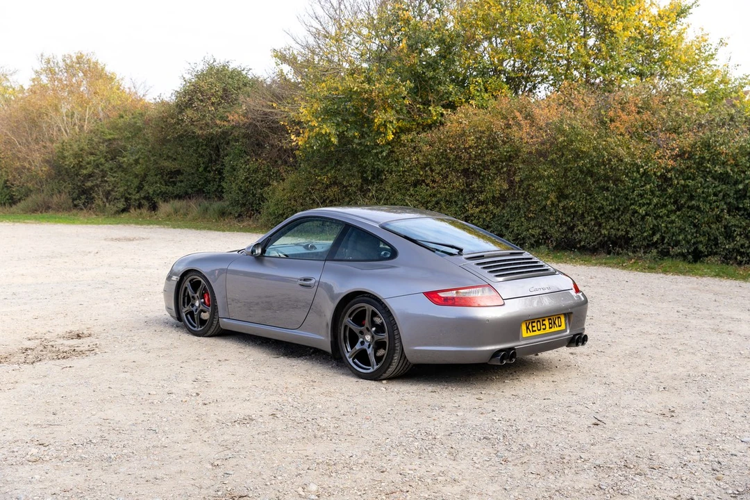 2005 Porsche 996 Carrera - Image 9 of 30